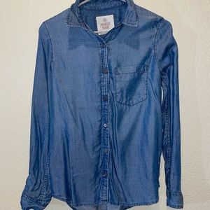 Faux Denim SO top. Size small.